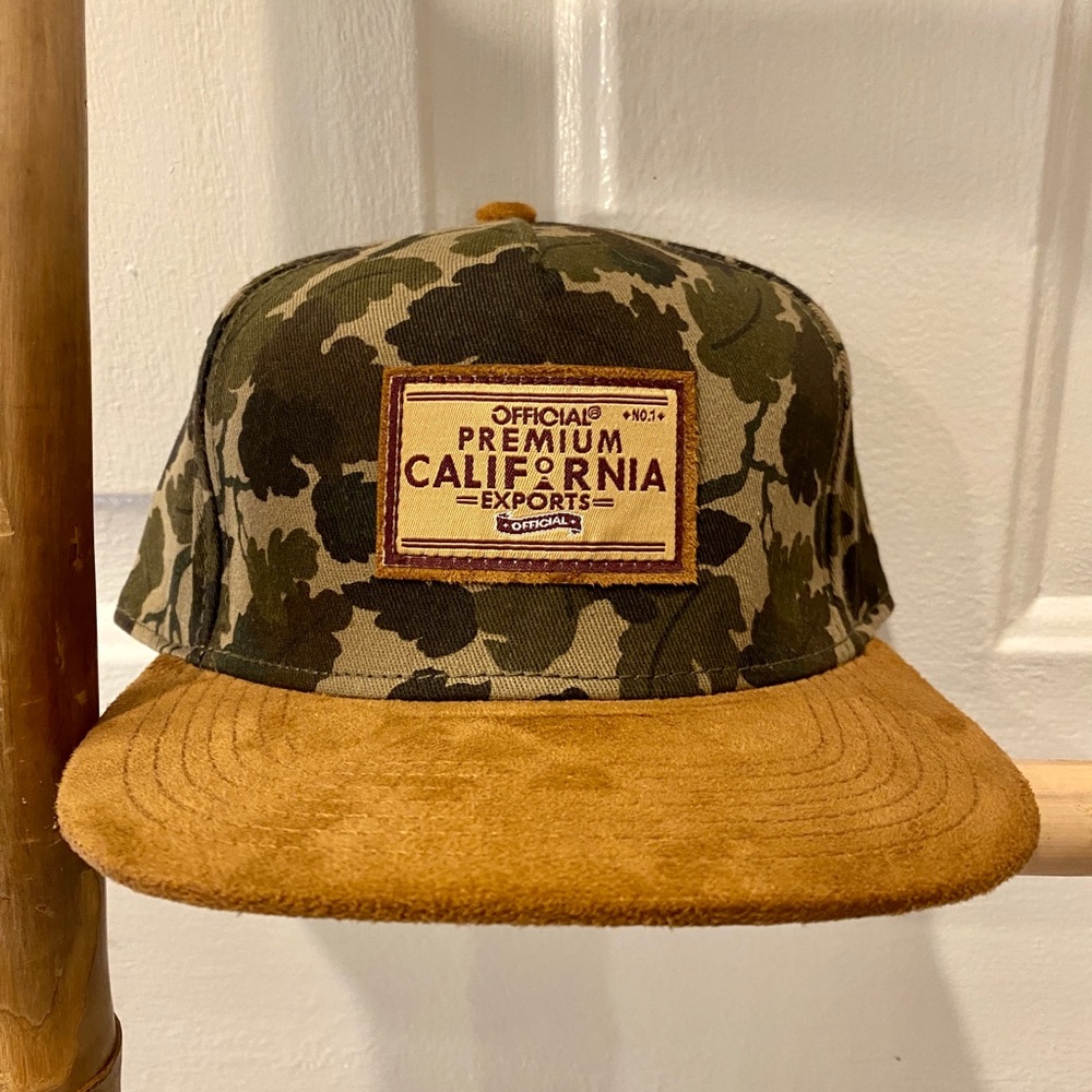 The Official Brand - Strapback